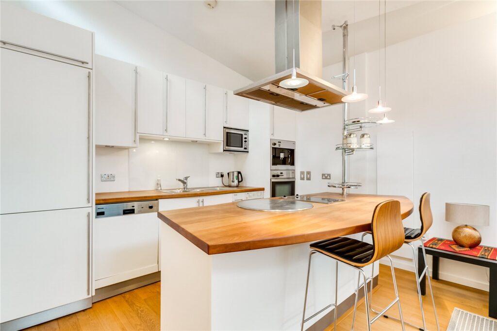 3bc22ab8d469f2 1024x682